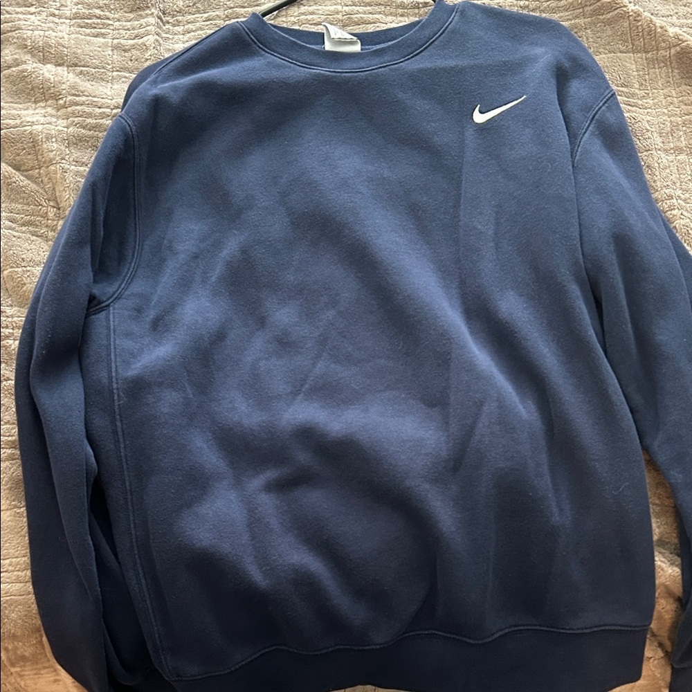 Nike Men's Navy Crewneck Sweater